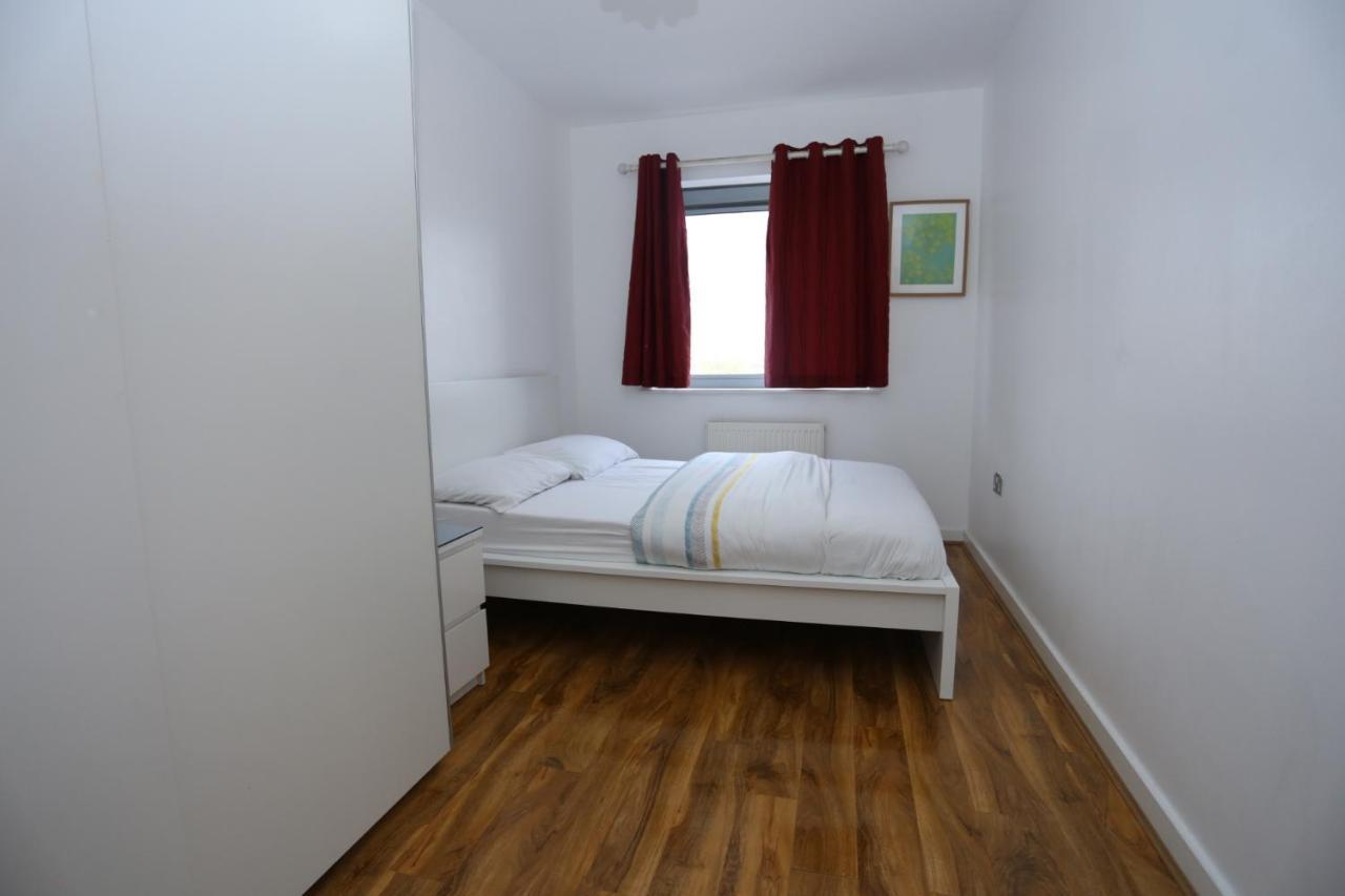 Lovely 2 Bed 2 Toilet Hill House River View Apartment London Bagian luar foto